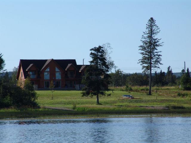 Tranquil Waters Inn Deer Lake Exterior photo